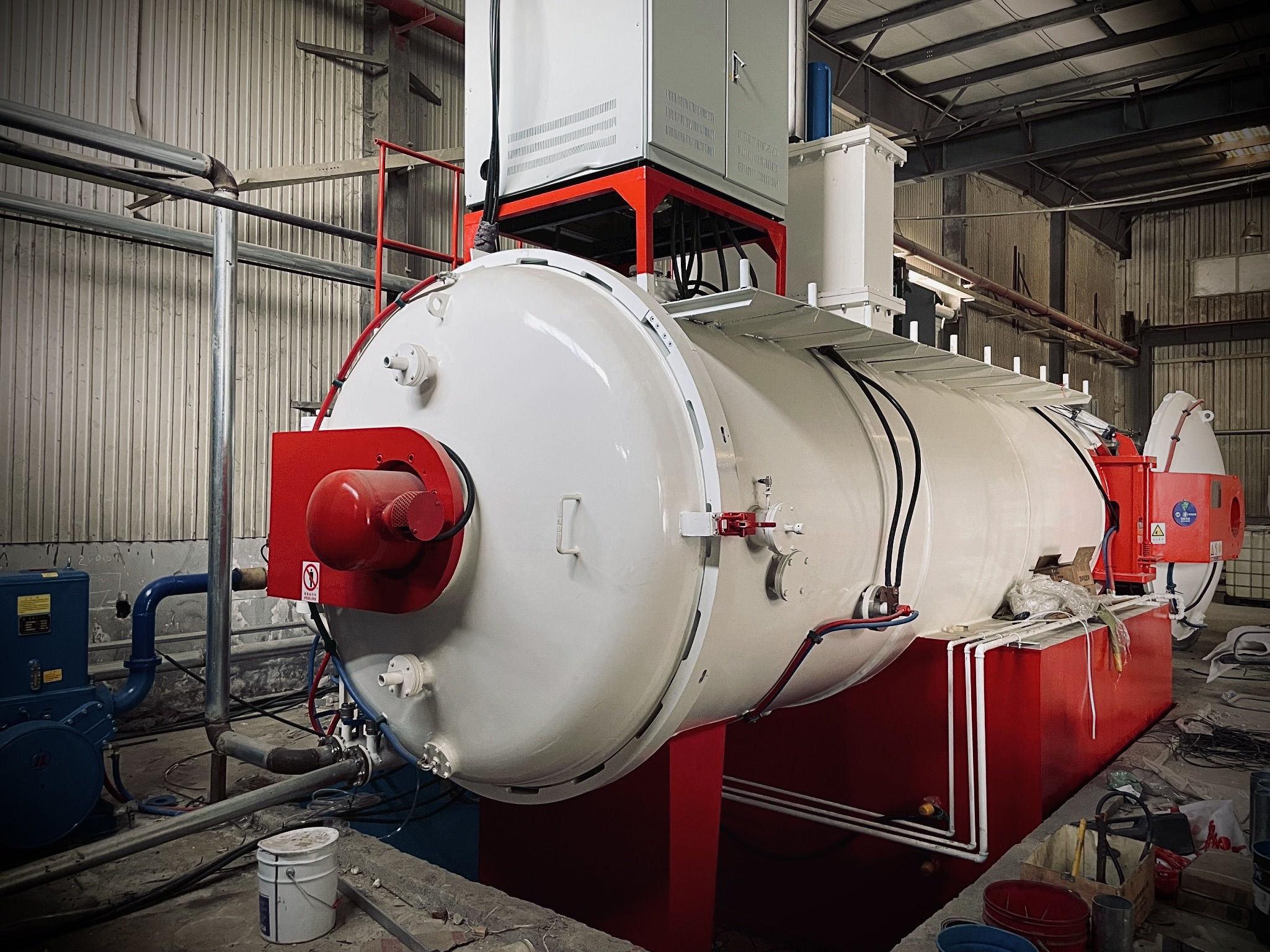 真空滲碳油淬爐-3